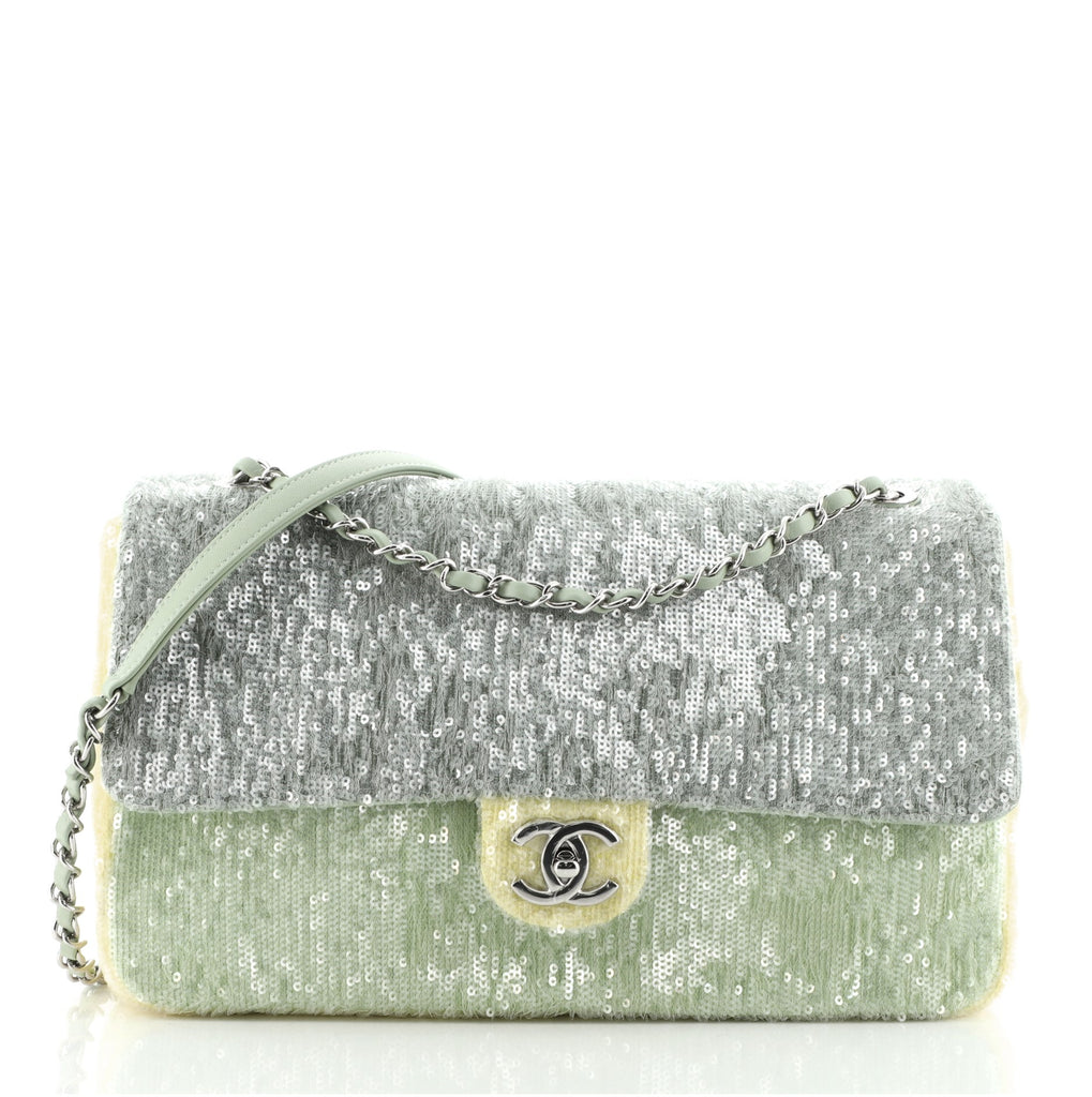 CHANEL Sequin Quilted Medium Chanel 19 Flap Light Green 737571