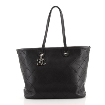 Chanel Fever Tote Quilted Caviar Medium