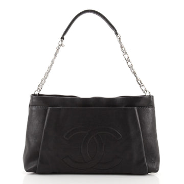 Chanel CC Tuck Tote Caviar Medium