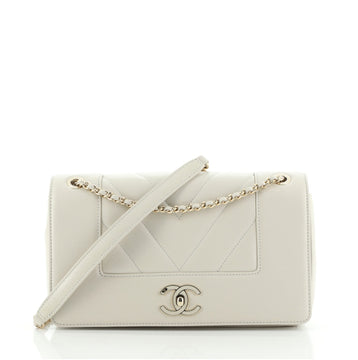Chanel Mademoiselle Vintage Flap Bag Chevron Sheepskin Medium