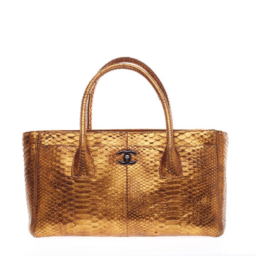 Chanel Cerf Tote Python Medium