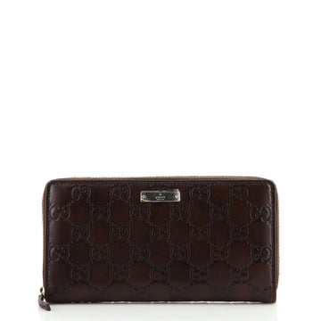 Gucci Signature Zip Around Wallet Guccissima Leather