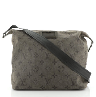 Louis Vuitton Besace Handbag Impression Monogram Denim