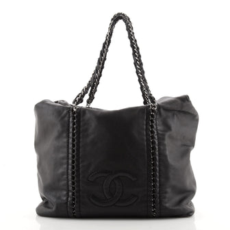Chanel Luxe Ligne Zip Top Tote Calfskin Medium