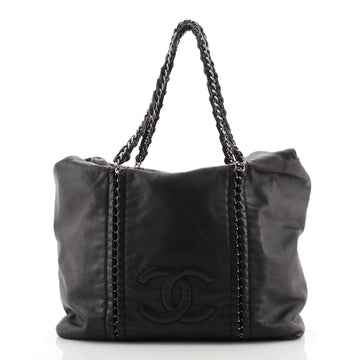 Chanel Luxe Ligne Zip Top Tote Calfskin Medium