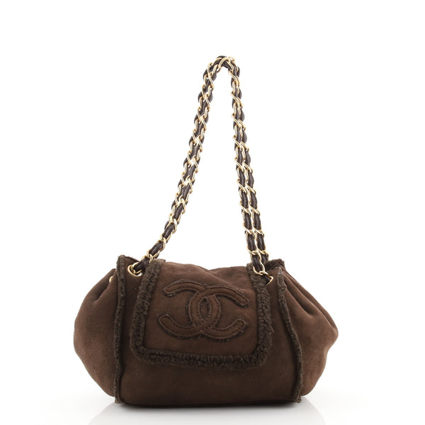CHANEL♥スウェードBAG Chanel Medium Shearling Coco Neige Flap – Its A Luv Story