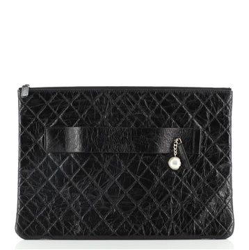 Chanel Night By The C Clutch Shiny Crumpled Calfskin Medium
