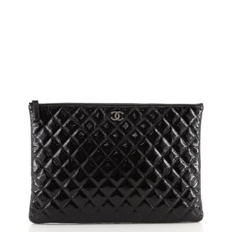 Chanel Valentine Hearts O Case Clutch Quilted Patent Large