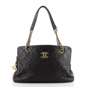 Chanel CC Crown Tote Quilted Leather Medium