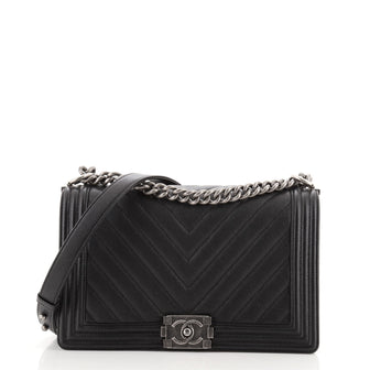 Chanel Boy Flap Bag Chevron Caviar New Medium