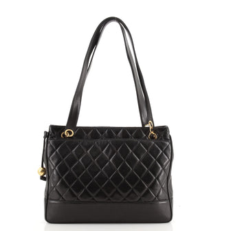 Chanel Vintage Slit Pocket Shoulder Bag Quilted Lambskin Medium