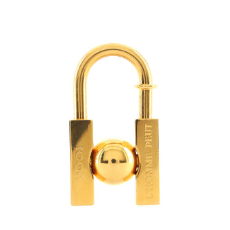 Hermes LHomme Peut Embellir La Terre Cadena Lock Charm Metal