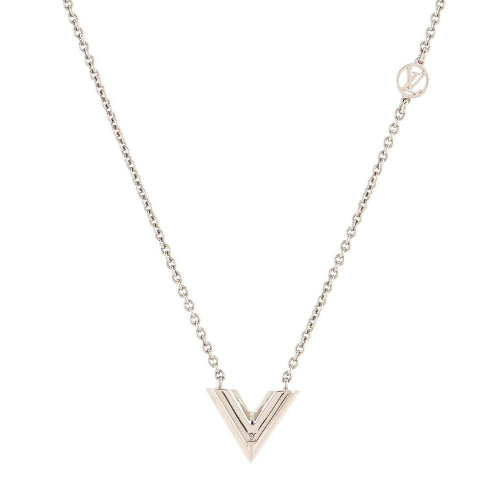 Shop Louis Vuitton V Essential v supple necklace (M63197, M00857) by JOY＋
