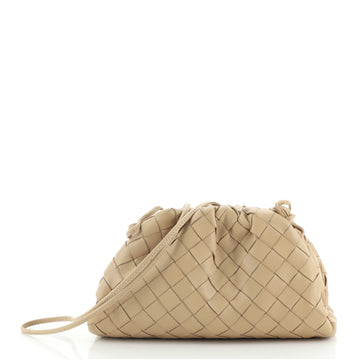 Bottega Veneta The Pouch Intrecciato Nappa 20