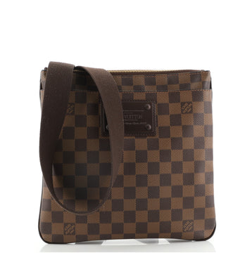 Louis Vuitton Brooklyn Pochette Plate Damier