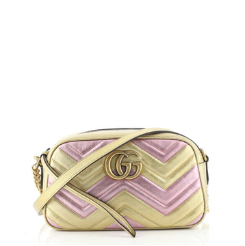 Gucci GG Marmont Shoulder Bag Matelasse Leather Small