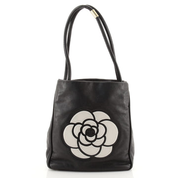 Chanel Camellia Tote Lambskin Medium