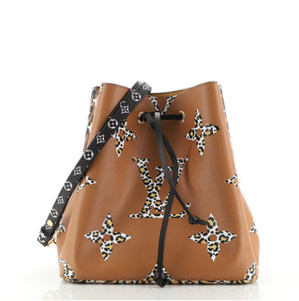 Louis Vuitton NeoNoe Handbag Limited Edition Jungle Monogram Giant