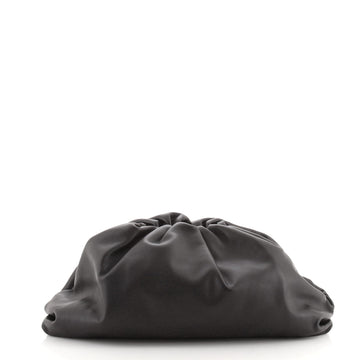 Bottega Veneta The Pouch Leather Large