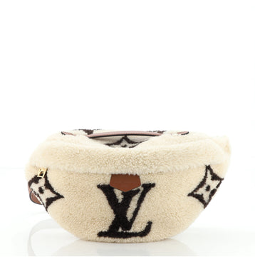 Louis Vuitton Bum Bag Monogram Giant Teddy Fleece