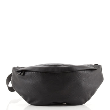 Louis Vuitton Discovery Bumbag Monogram Shadow Leather