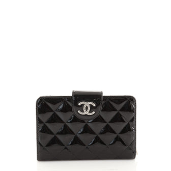 Chanel Brilliant CC French Wallet Quilted Patent
