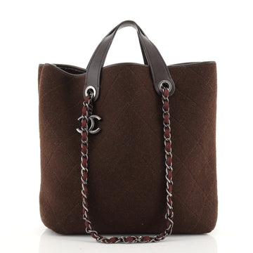 Chanel Pop Tote Quilted Felt Medium