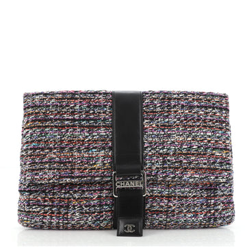 Chanel Grip Clutch Quilted Tweed