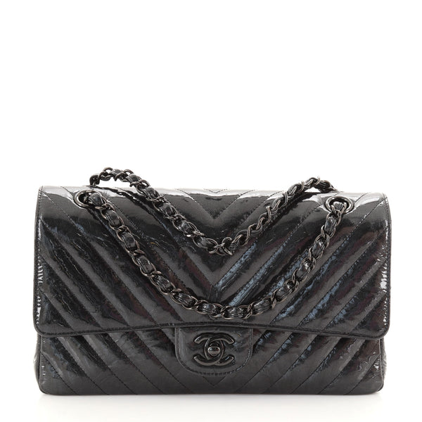 Buy CHANEL So Black Lambskin Chevron Medium Classic Flap  Exclusive SALE  on Pre-Owned CHANEL Handbags - REDELUXE – RD