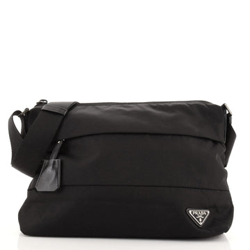 Prada Zip Messenger Bag Horizontal Quilt Tessuto Medium