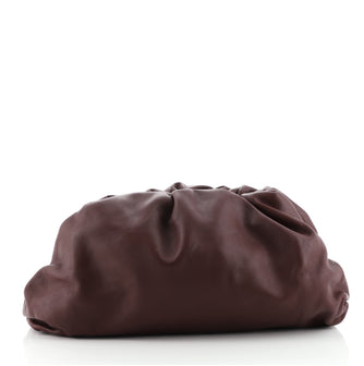 Bottega Veneta The Pouch Leather Medium