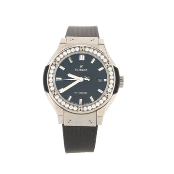 Hublot Classic Fusion Automatic Watch Titanium and Rubber with Diamond Bezel 33