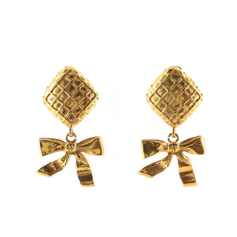 Chanel Vintage Rhombus with Dangling Ribbon Clip-On Earrings Metal