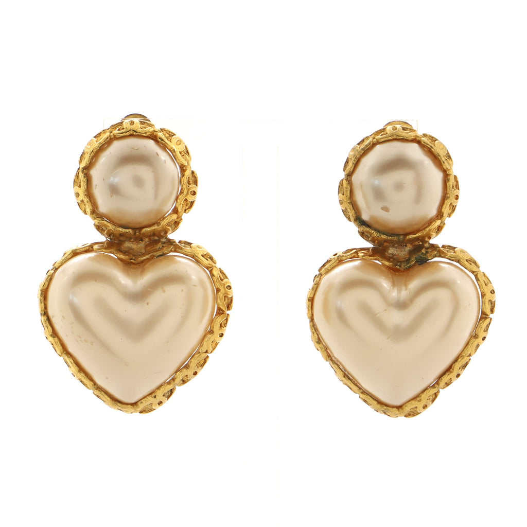 Chanel Vintage Heart Drop Earrings Faux Pearl with Metal Gold 85302130