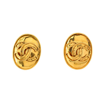 Chanel Vintage Oval Clip-On Earrings Metal