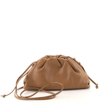 Bottega Veneta The Pouch Leather 20