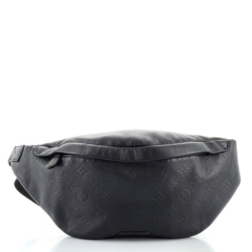 Louis Vuitton Discovery Bumbag Monogram Shadow Leather