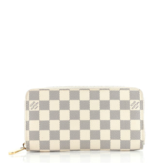 Louis Vuitton Zippy Wallet Damier