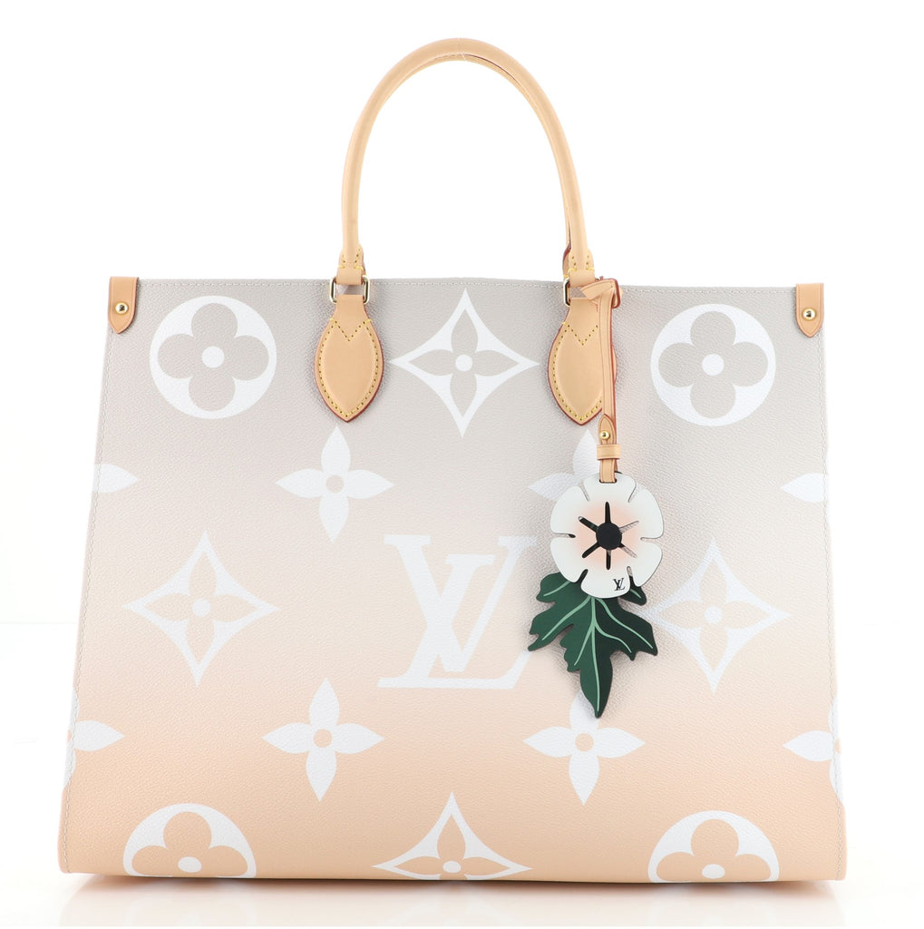 Louis Vuitton Blue By The Pool Giant Monogram OnTheGo GM – Madison Avenue  Couture