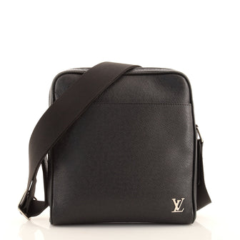 Louis Vuitton Alex Messenger Bag Taiga Leather BB