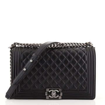Chanel Boy Flap Bag Quilted Lambskin New Medium