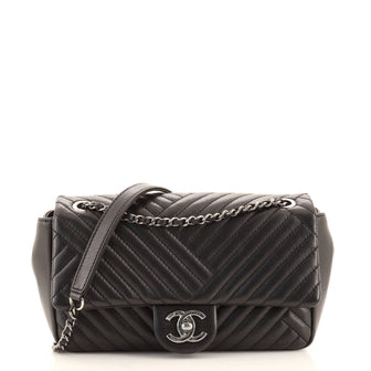 Chanel CC Crossing Flap Bag Chevron Lambskin Small