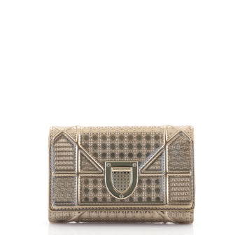 Christian Dior Diorama Elancee Wallet Cannage Embossed Calfskin