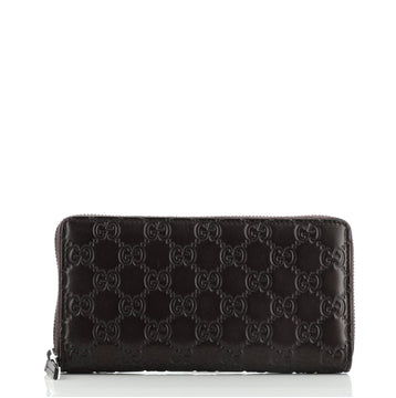 Gucci Signature Zip Around Wallet Guccissima Leather