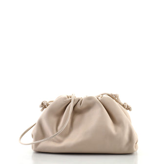 Bottega Veneta The Pouch Leather 20