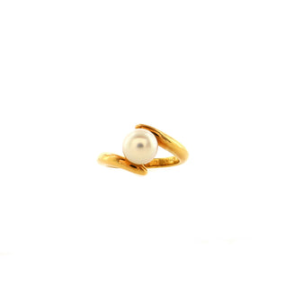 Chanel Bypass Ring 18K Yellow Gold with Pearl