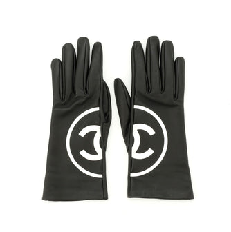 Chanel CC Logo Gloves Lambskin