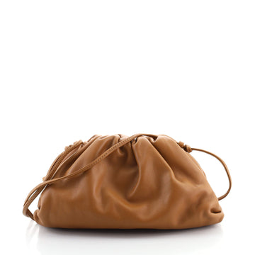 Bottega Veneta The Pouch Leather 20