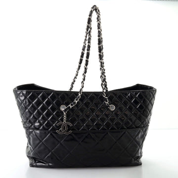 Chanel In The Business Tote Quilted Patent Vinyl Large