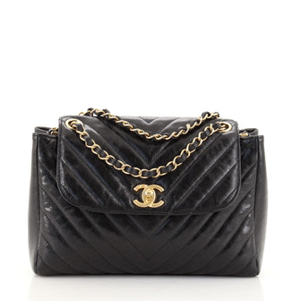 Chanel Classic CC Hampton Flap Bag Chevron Aged Lambskin Medium